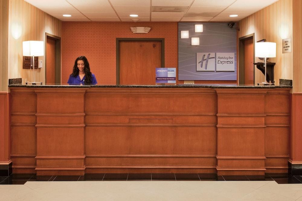 Holiday Inn Express & Suites Pembroke Pines-Sheridan St By Ihg Екстер'єр фото