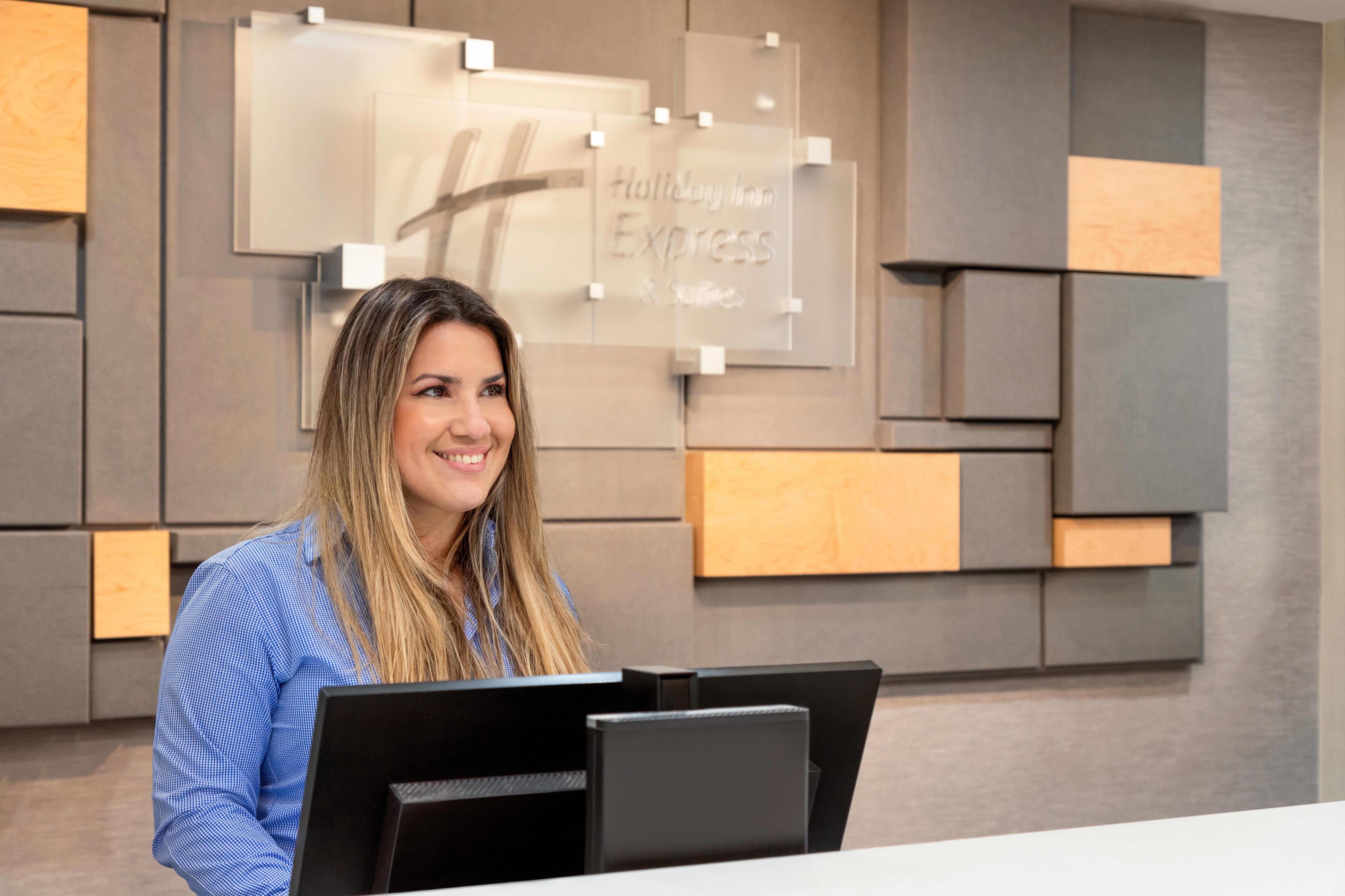 Holiday Inn Express & Suites Pembroke Pines-Sheridan St By Ihg Екстер'єр фото